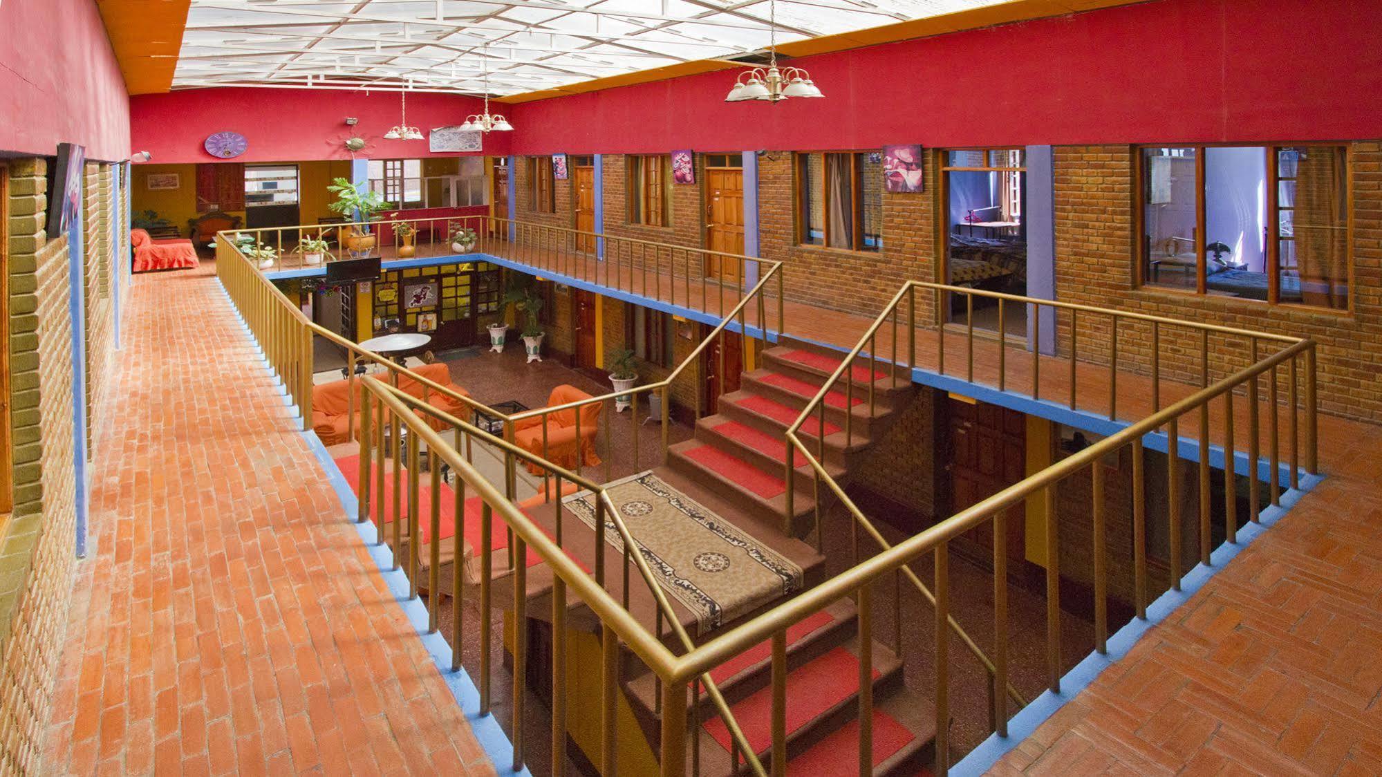 Tonito Hotel Uyuni Exterior photo